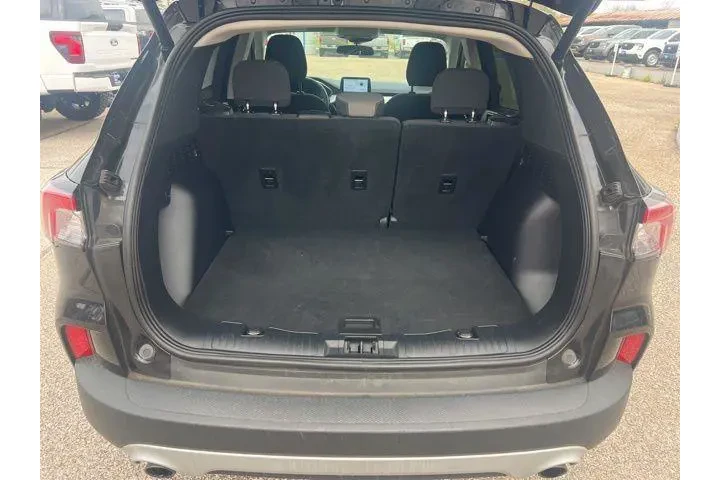 $18995 : Ford Escape 2022 SE 4dr SUV image 8