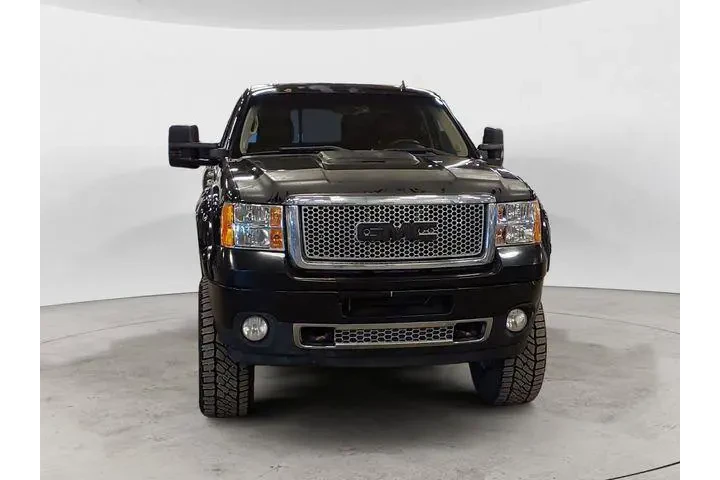 $17561 : GMC Sierra 2500HD 2014 4x4 D image 8