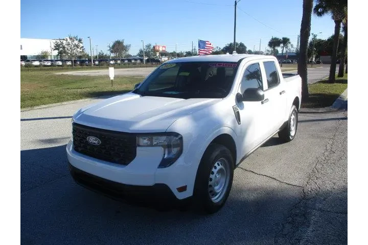 $28731 : Ford Maverick 2025 AWD XL 4d image 3