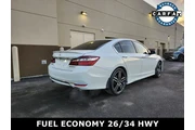 $15875 : Honda Accord 2017 Sport 4dr thumbnail
