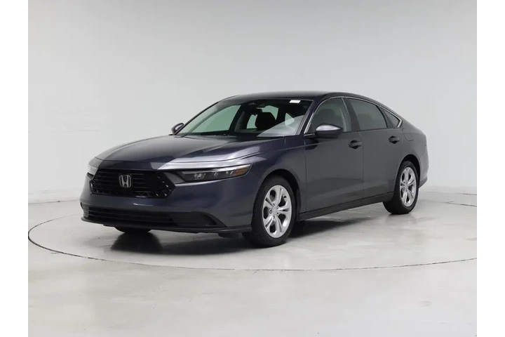 $22998 : Honda Accord 2024 LX 4dr Sed image 4