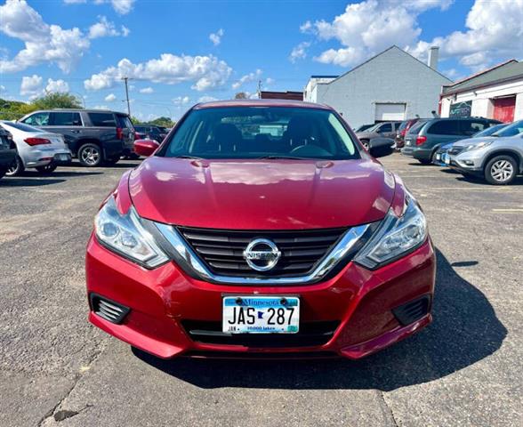 $8995 : 2016 Altima 2.5 S image 3