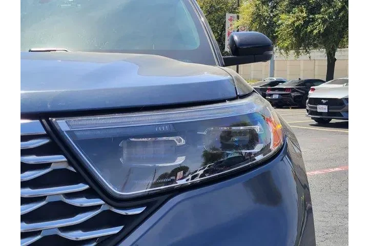 $26500 : Ford Explorer 2021 AWD Plati image 10