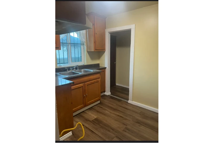 $1650 : Se Renta image 9
