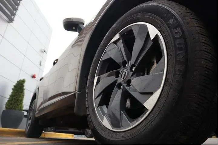 $23367 : Nissan Rogue 2024 AWD SV 4dr image 8