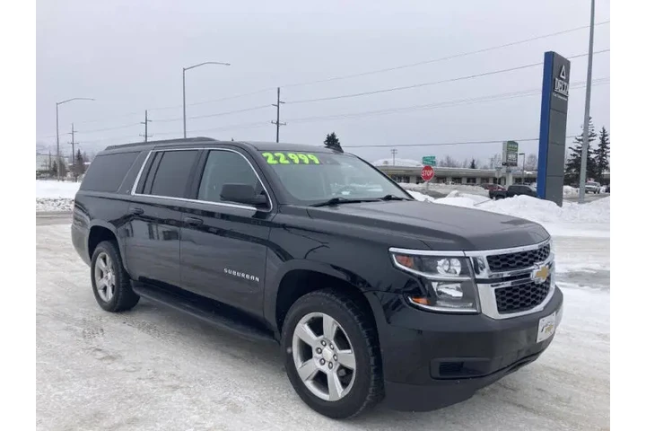 $23397 : 2019 Suburban LT image 4