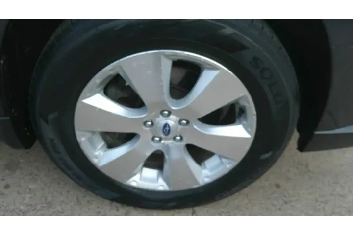 $8999 : 2012 Outback 3.6R Limited image 10