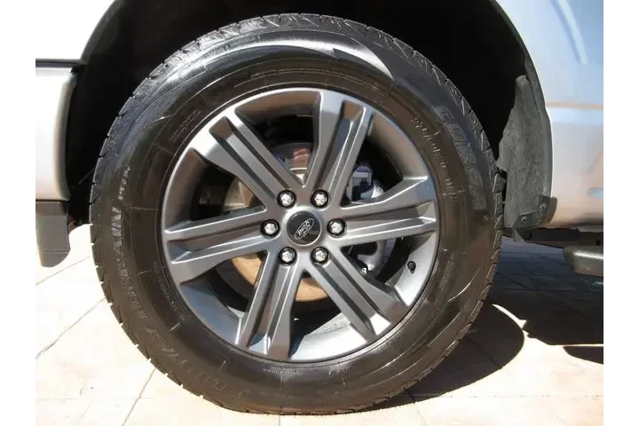 $39900 : Ford F-150 2023 4x4 XLT 4dr image 8