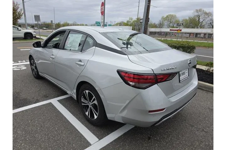 $18819 : Nissan Sentra 2023 SV 4dr Se image 8