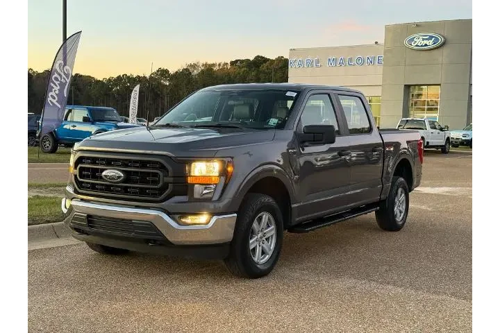 $36971 : Ford F-150 2023 4x4 XL 4dr S image 1