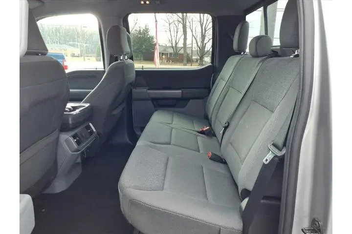 $39988 : Ford F-150 2024 4x4 XLT 4dr image 9