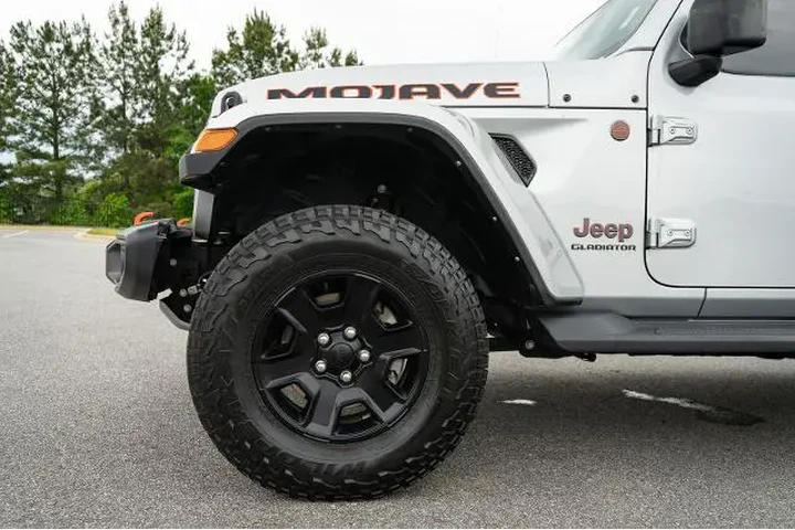 $35987 : Jeep Gladiator 2022 4x4 Moja image 4