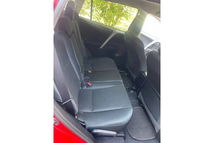 $13500 : 2017 RAV4 LE image 9