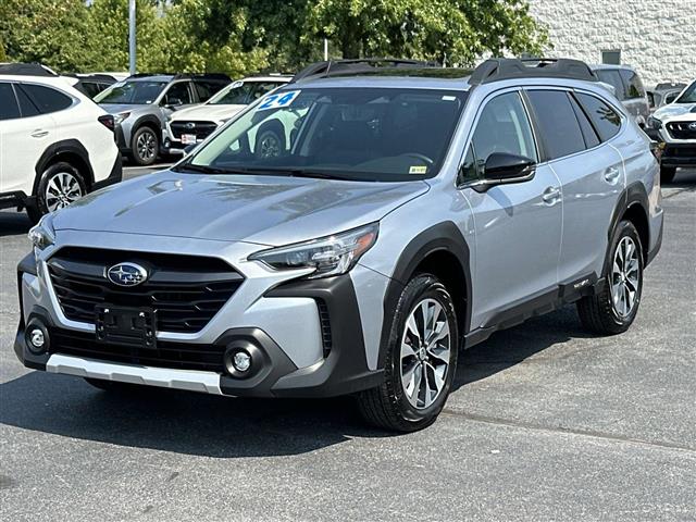 $39200 : PRE-OWNED 2024 SUBARU OUTBACK image 5