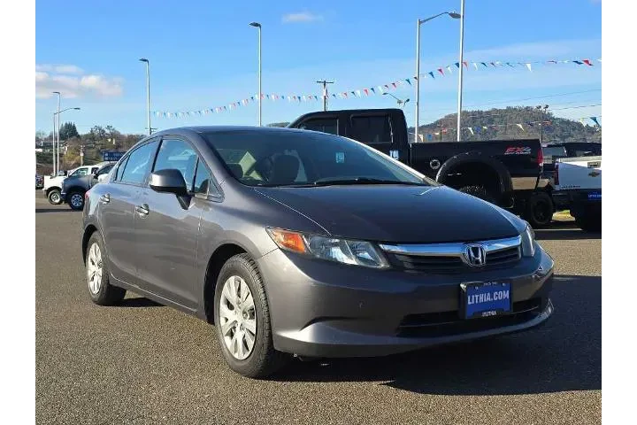 $11990 : Honda Civic 2012 LX 4dr Seda image 7