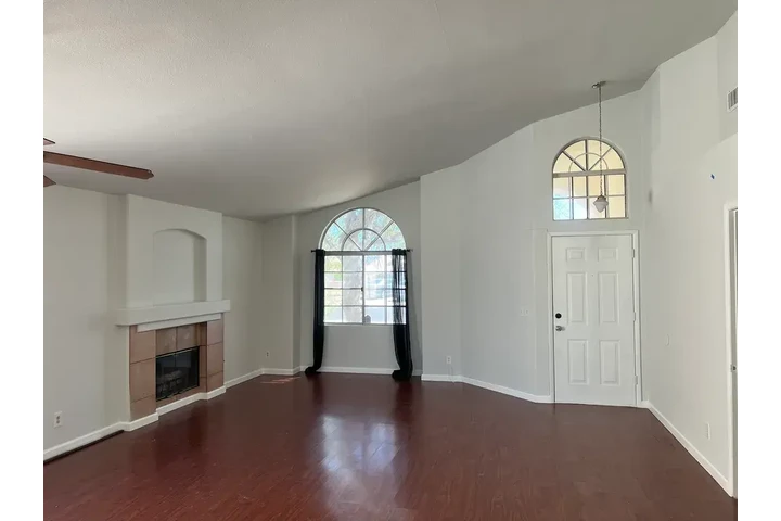 $1250 : North Las Vegas - Ready Now image 5