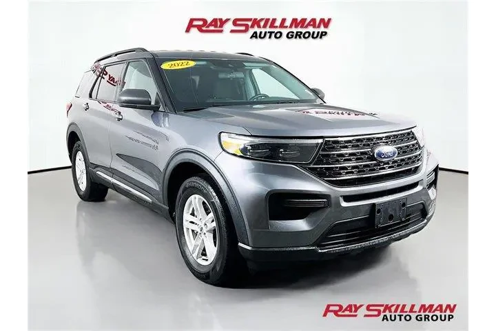 $28975 : Ford Explorer 2022 AWD XLT 4 image 1