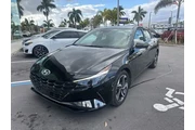 Hyundai ELANTRA 2023 Limited en Hialeah