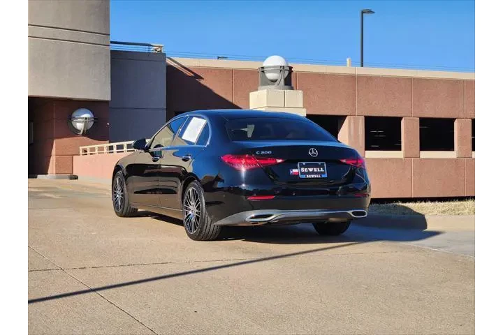 $29990 : Mercedes-Benz C-Class 2022 C image 3