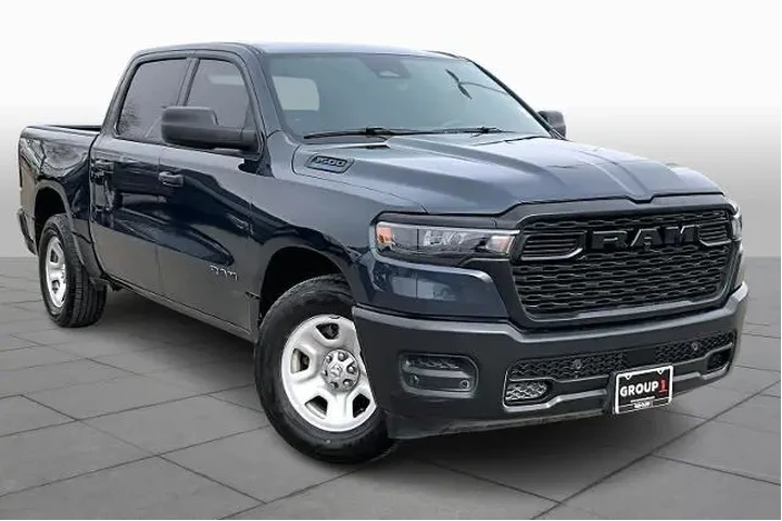 $33034 : Ram 1500 2025 4x2 Tradesman image 3