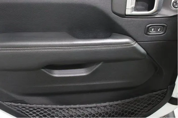 $39988 : Jeep Wrangler Unlimited 2019 image 3