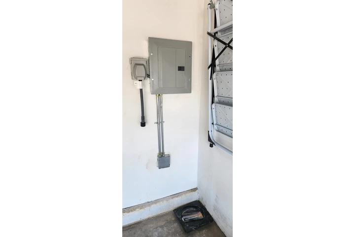 Técnico Electrecista image 4
