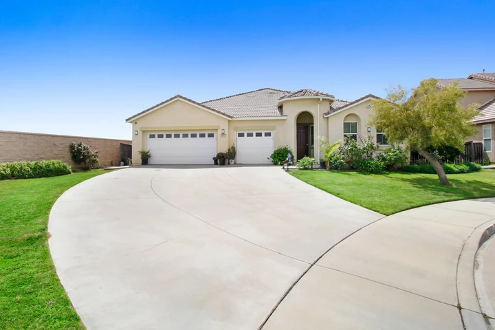 $650000 : CASA DE VENTA EN MOVAL image 1
