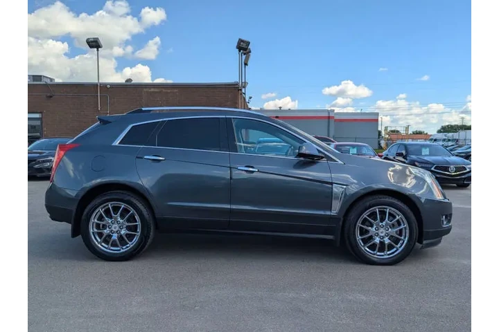 $10475 : 2013 SRX Performance Collecti image 4