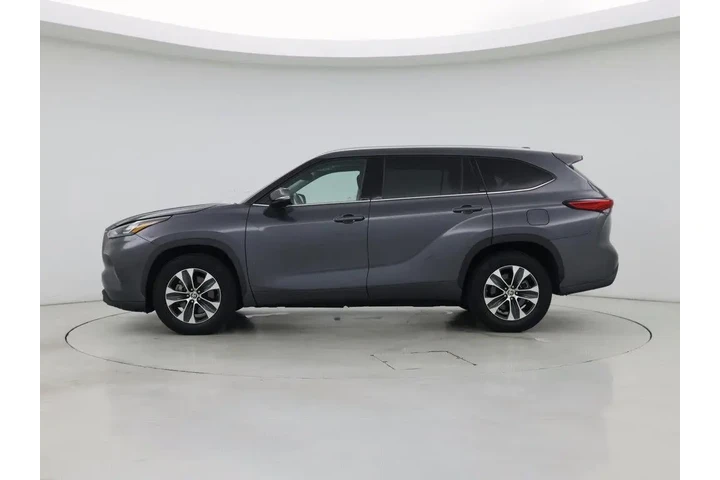 $28998 : Toyota Highlander 2020 XLE 4 image 3