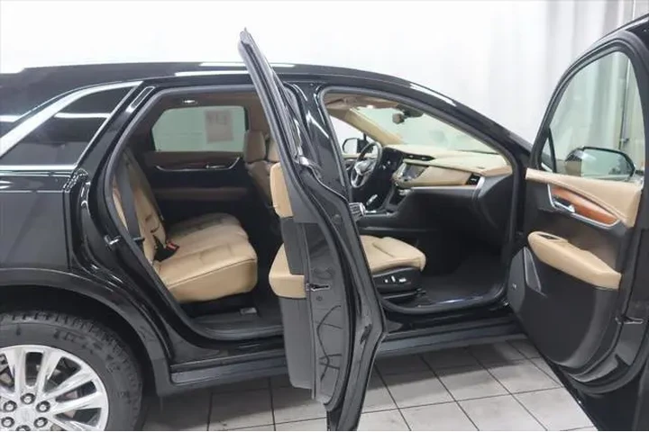 $25962 : Cadillac XT5 2019 4x4 Platin image 8