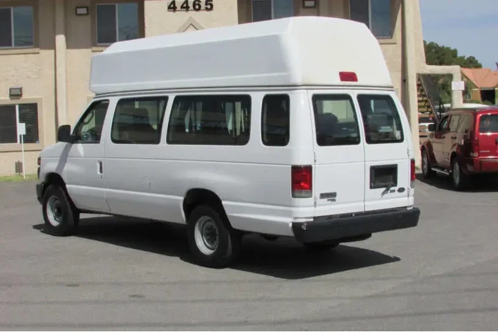 $13995 : 2011 E-Series E-350 SD image 5