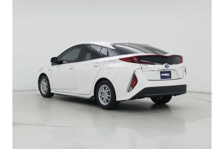 $17998 : Toyota Prius Prime 2017 Adva image 2