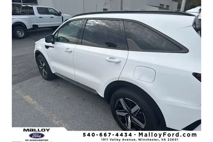 $26988 : Kia Sorento 2023 EX 4dr SUV image 1