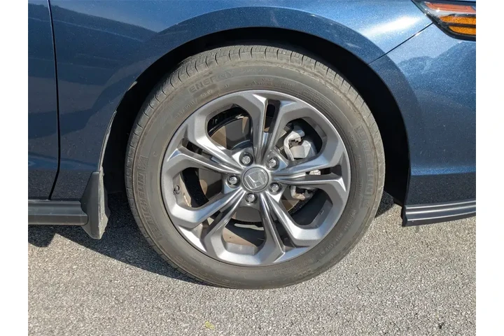 $27900 : Honda Accord 2023 EX 4dr Sed image 10