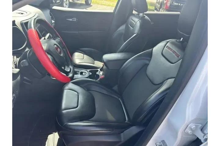 $19375 : Jeep Cherokee 2019 4x4 Trail image 10