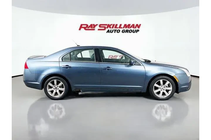 $8975 : Mercury Milan 2011 V6 Premie image 5