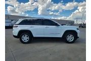 $22563 : Jeep Grand Cherokee 2023 4x2 thumbnail