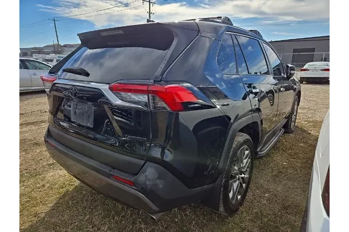 $23630 : Toyota RAV4 2019 Limited 4dr image 3