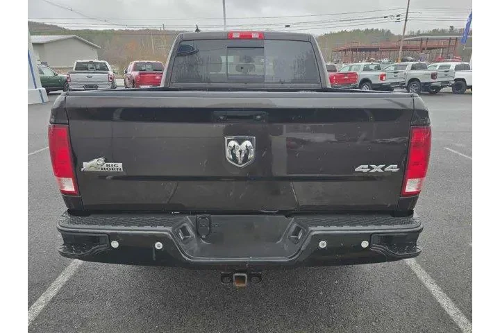 $22500 : Ram 1500 2017 4x4 SLT 4dr Cr image 4