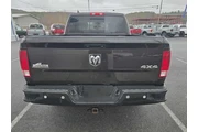 $22500 : Ram 1500 2017 4x4 SLT 4dr Cr thumbnail
