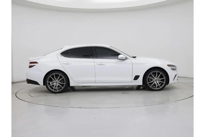 $25998 : Genesis G70 2023 2.0T 4dr Se image 7