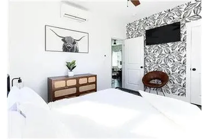 $1850 : Rental property with 2 bedro image 10