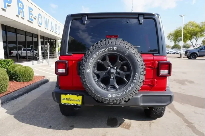 $29988 : Jeep Wrangler Unlimited 2021 image 6
