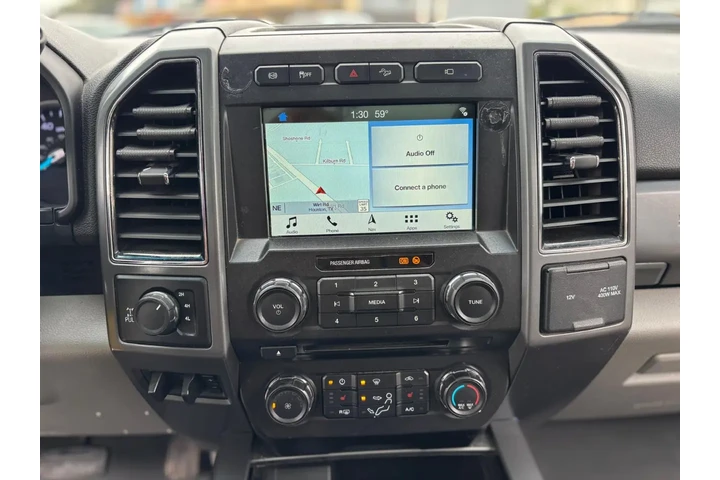 2018 F-250 XLT image 10