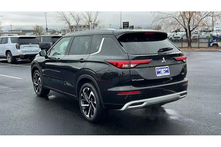 $28984 : Mitsubishi Outlander 2022 AW image 7