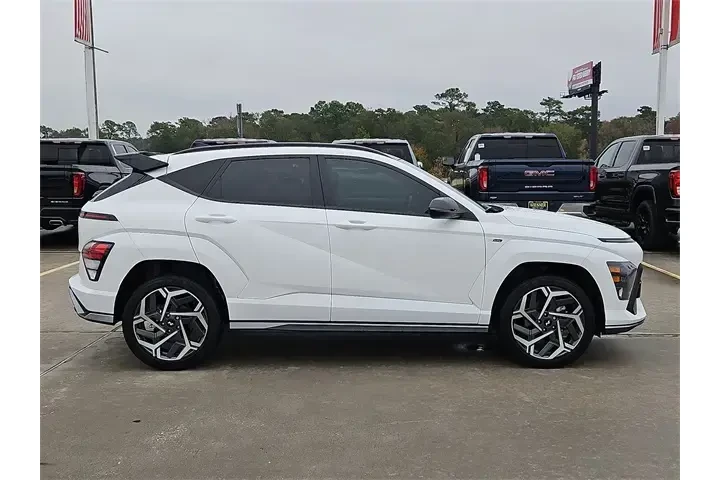 $34630 : Hyundai KONA 2024 AWD N Line image 4