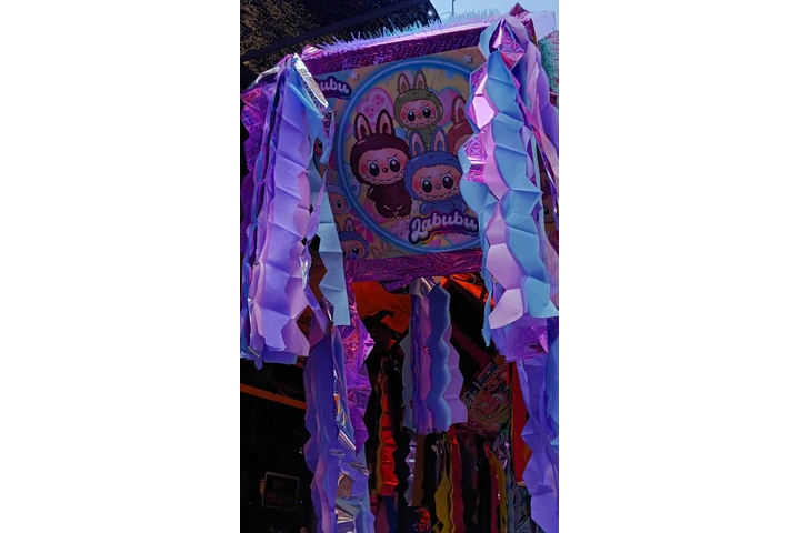 Piñatas Personalizadas image 3
