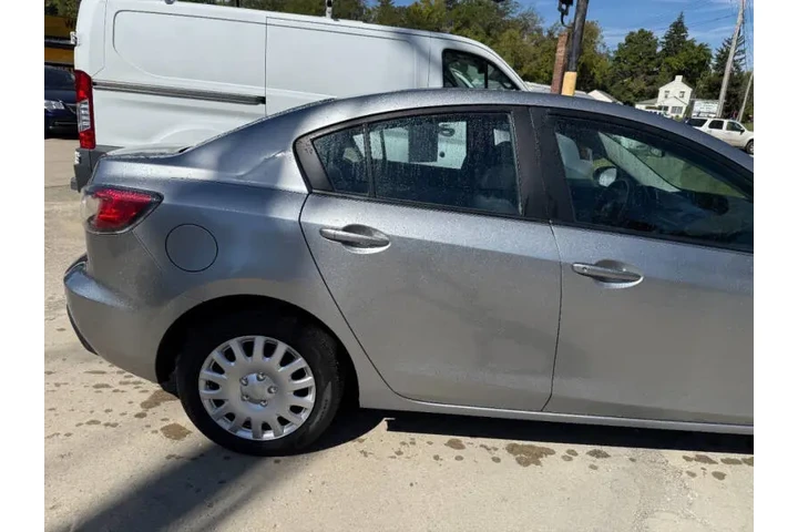 $4995 : 2011 MAZDA3 i Sport image 7