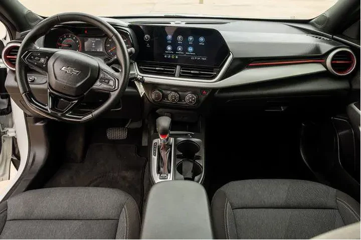 $21905 : Chevrolet Trax 2024 RS 4dr C image 8