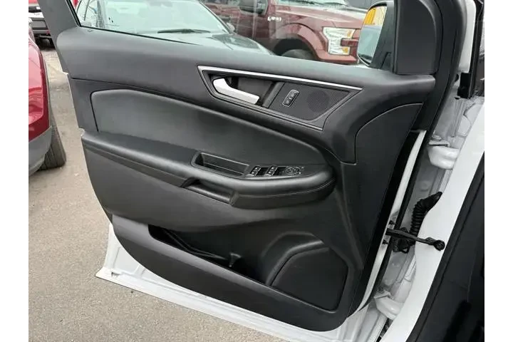 $24599 : Ford Edge 2022 AWD SE 4dr Cr image 9